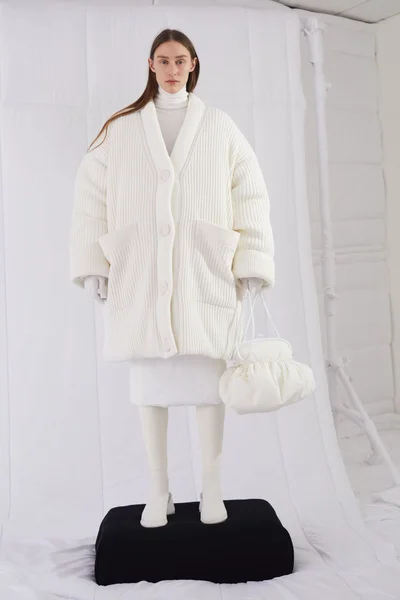 Look 5